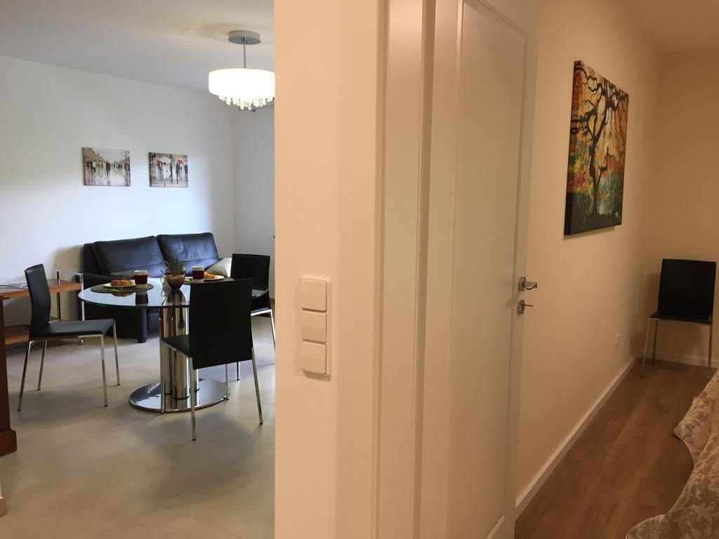 Apartment - Zentrumsnah, Eigener Parkplatz Und Grosser Balkon Ins Gruene Баден-Баден Екстер'єр фото